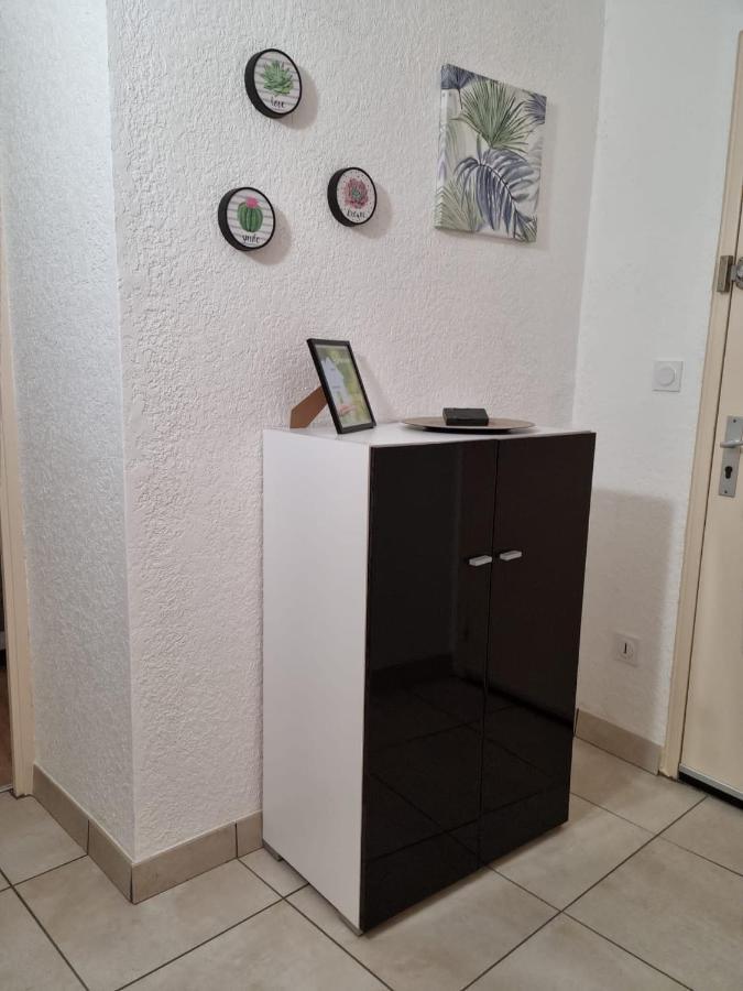 Cnn Ulysse 1 - Appartement Vue Mer Avec Garage La Grande Motte Exteriör bild